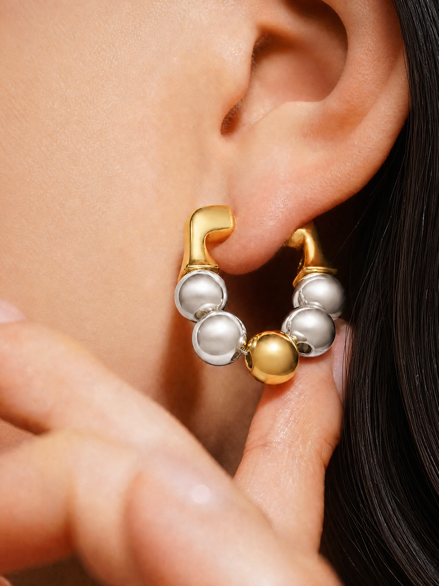 Timeless Duo Hoops