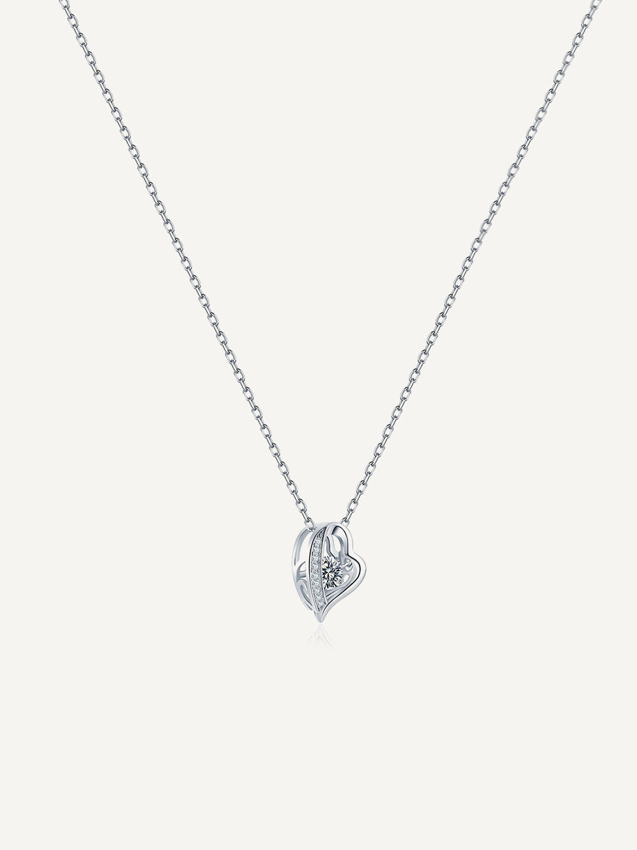 Moissanite Whimsical Heart Necklace GN004
