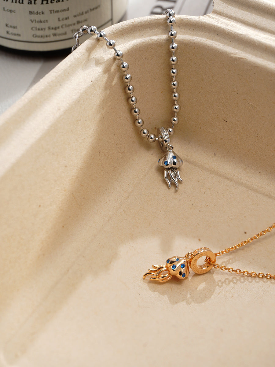 Jellyfish Drift Charm PC009