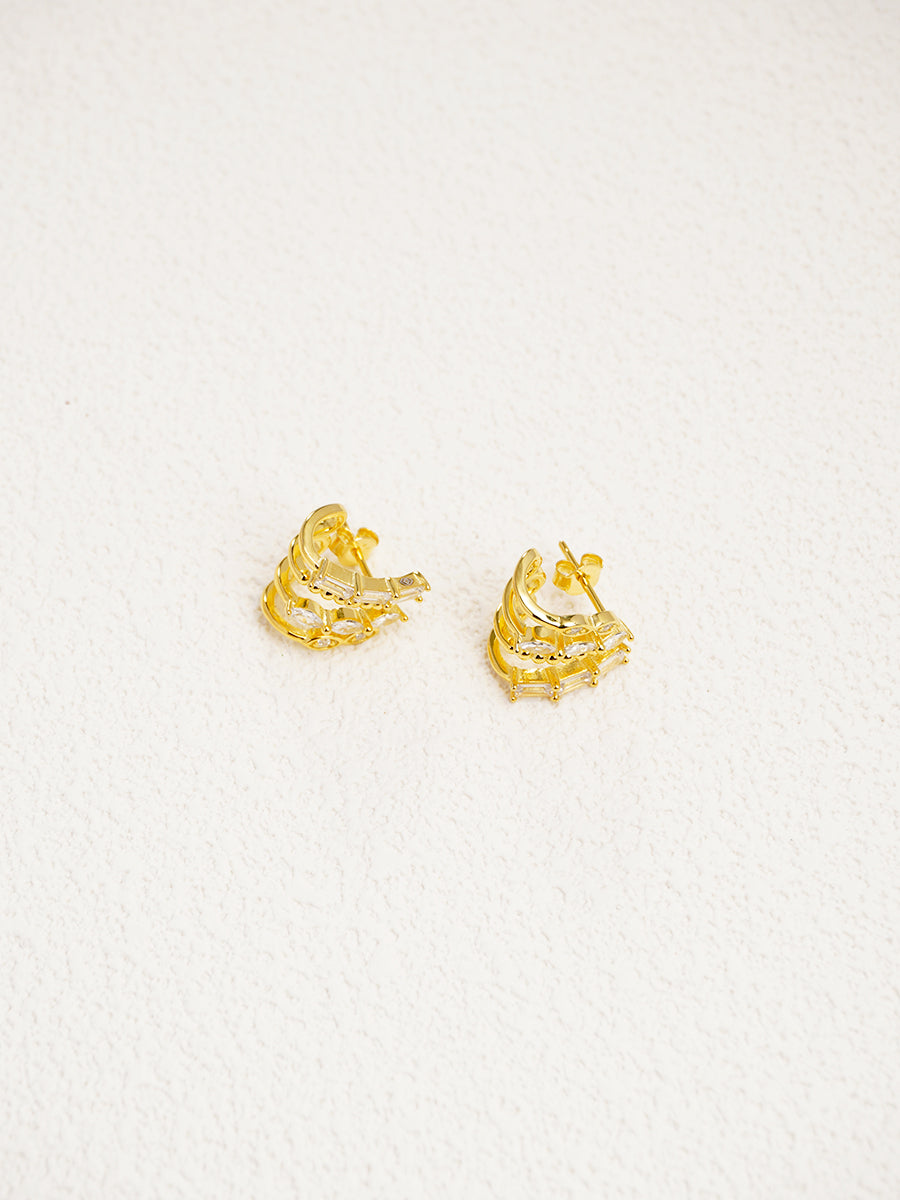 Starry Radiance Stud Earrings PE008