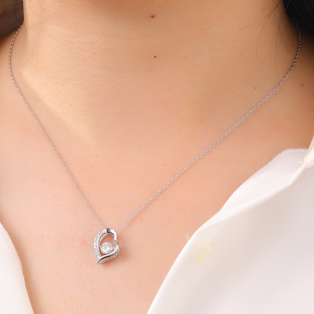 Moissanite Whimsical Heart Necklace GN004